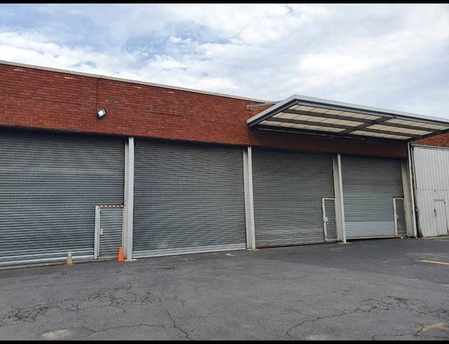 4,228M² FACTORY TO LET IN SACKS CIRCLE INDUSTRIAL